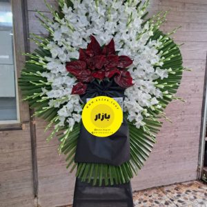 تاج گل تسلیت محصول شماره B5009