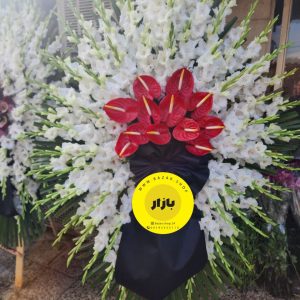تاج گل ترحیم محصول شماره B5017